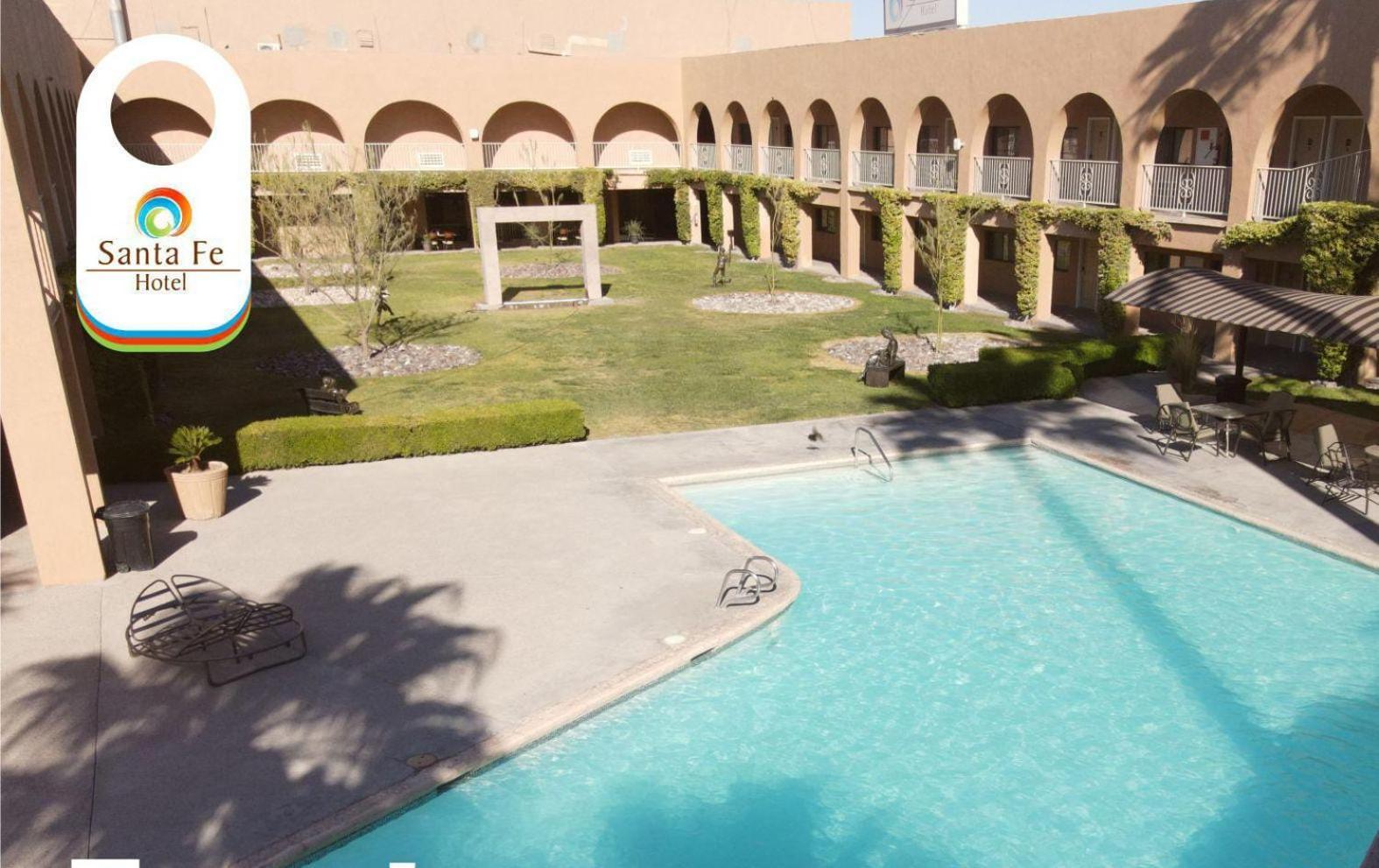 Hotel Santa Fe Camargo Екстериор снимка
