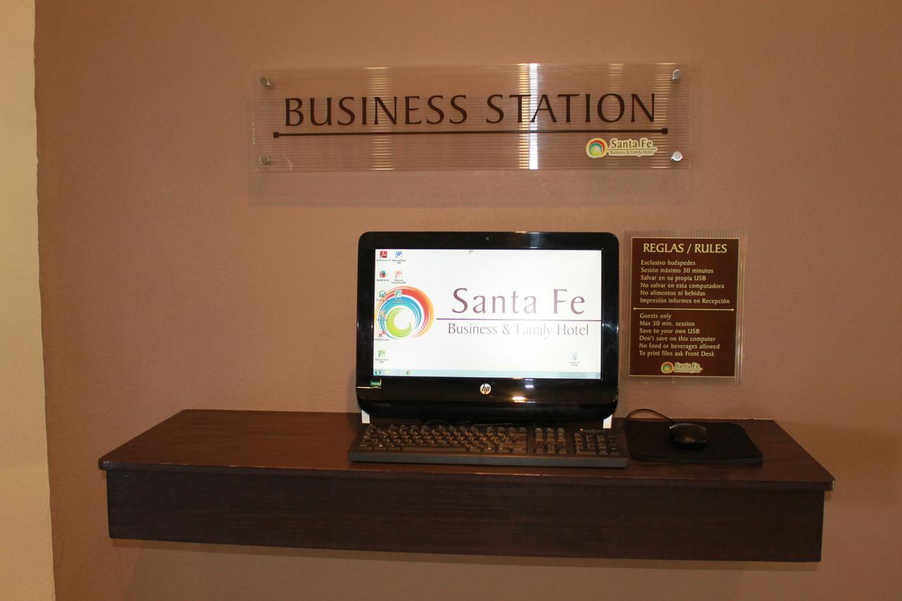 Hotel Santa Fe Camargo Екстериор снимка